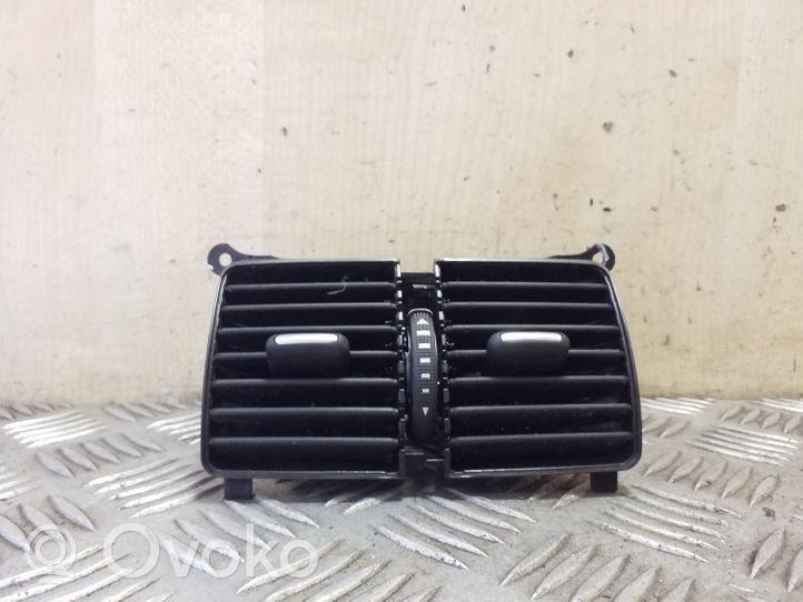 Volkswagen PASSAT CC Grille d'aération arrière 3AA8192038099