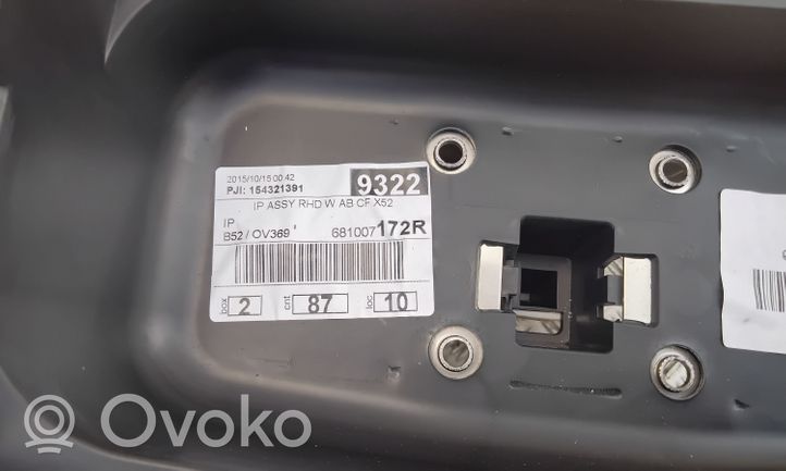 Dacia Sandero Dashboard 681007172R