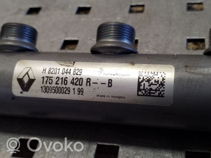 Nissan Qashqai Tuyau de conduite principale de carburant 175216420R