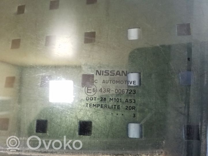 Nissan Qashqai Pagrindinis galinių durų stiklas 