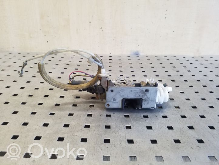 Audi A6 S6 C4 4A Serrure de porte avant 4A1837016G