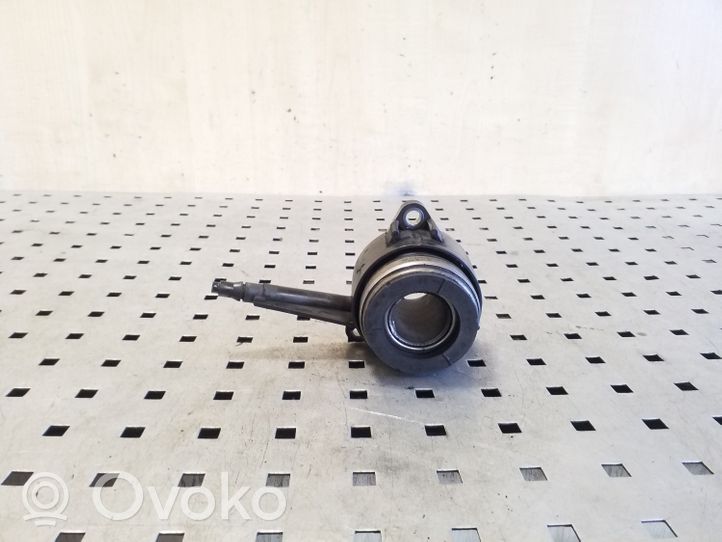 Volkswagen PASSAT B8 Pomocniczy cylinder łożyska wciskowego sprzęgła 510017610