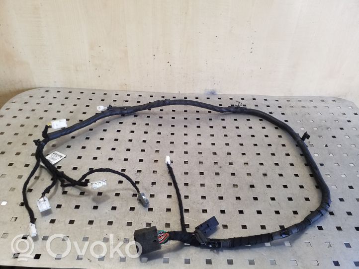 Chevrolet Captiva Faisceau de câbles hayon de coffre 20976399