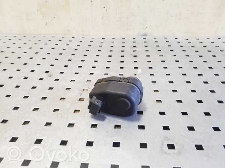 Audi 80 90 S2 B4 Motorino di regolazione assetto fari 8A0941295