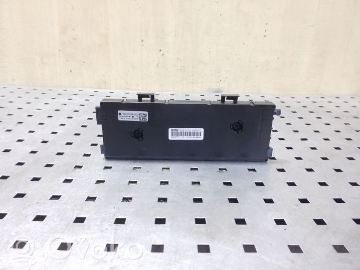 BMW X3 F25 Aerial antenna amplifier 9227771