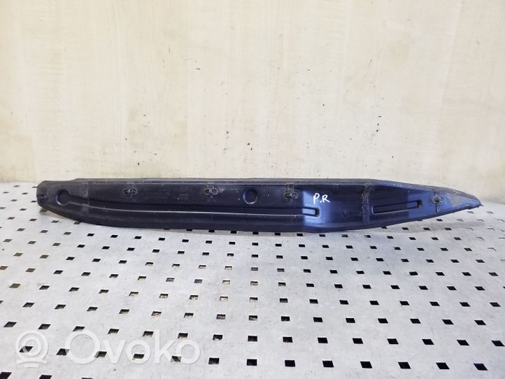 Citroen C4 Grand Picasso Panel wykończeniowy błotnika 9677298580