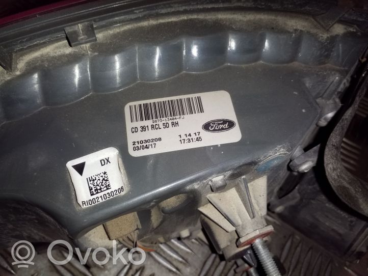 Ford Mondeo MK V Galinis žibintas kėbule DS7313404FJ