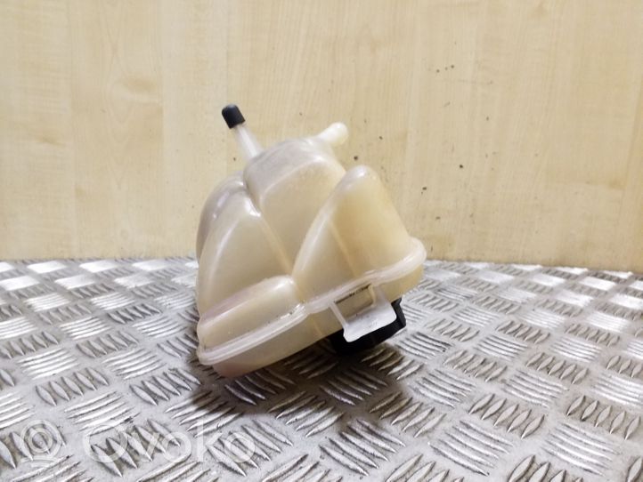 Ford Mondeo MK V Coolant expansion tank/reservoir DG938A080BA