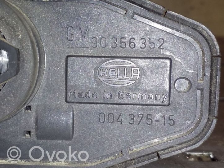 Opel Vectra A Moteur de réglage du niveau des phares 90356352