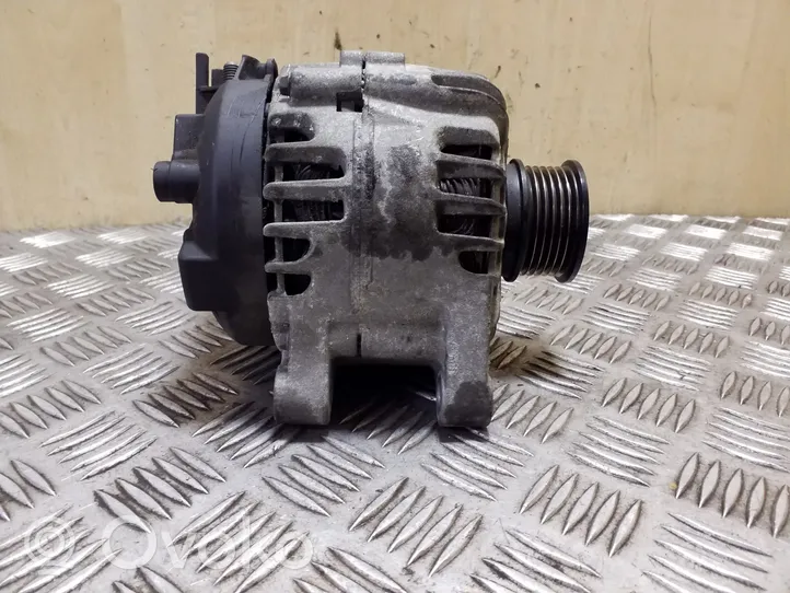 Ford Kuga II Generatore/alternatore AV6N10300MD