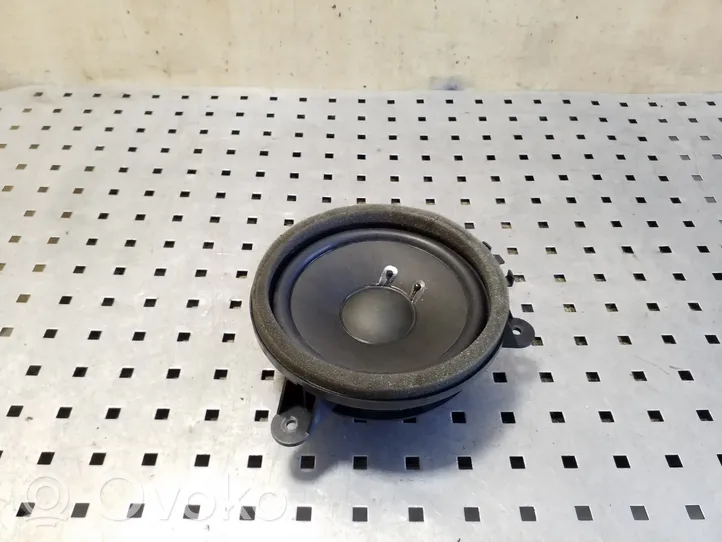 Volvo V40 Enceinte de porte arrière 30657445