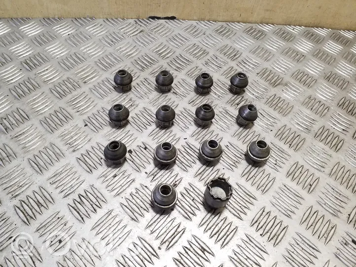 Volvo V40 Nuts/bolts 