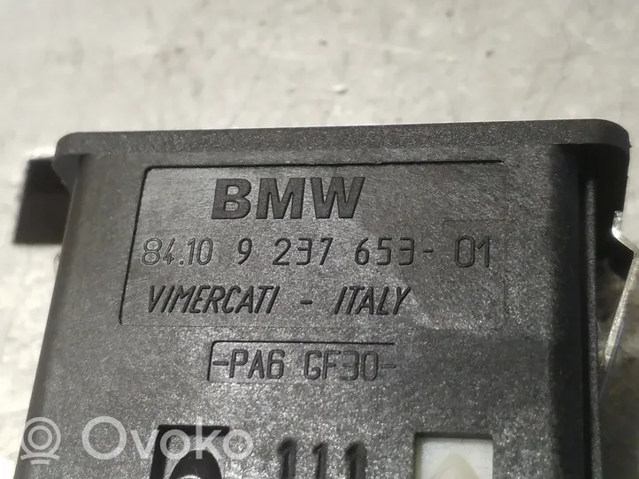 BMW 5 F10 F11 AUX in-socket connector 84109237653