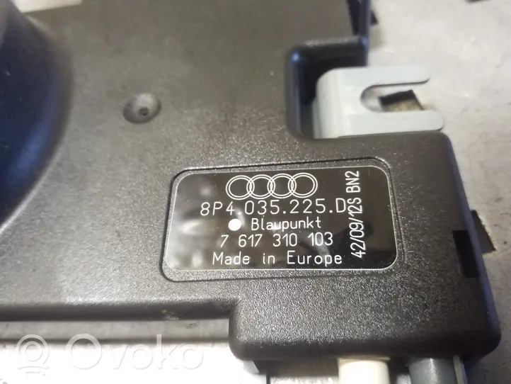 Audi A3 S3 8P Aerial antenna amplifier 8P4035225D