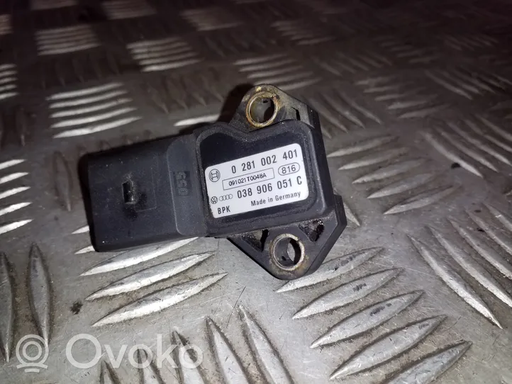 Audi A3 S3 8P Air pressure sensor 0281002401