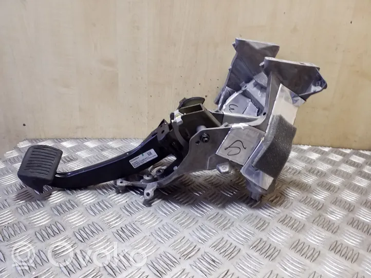 Volvo XC90 Brake pedal 31369429