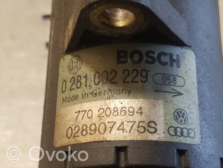 Audi A6 S6 C5 4B Czujnik położenia pedału gazu / przyspieszenia 0281002229