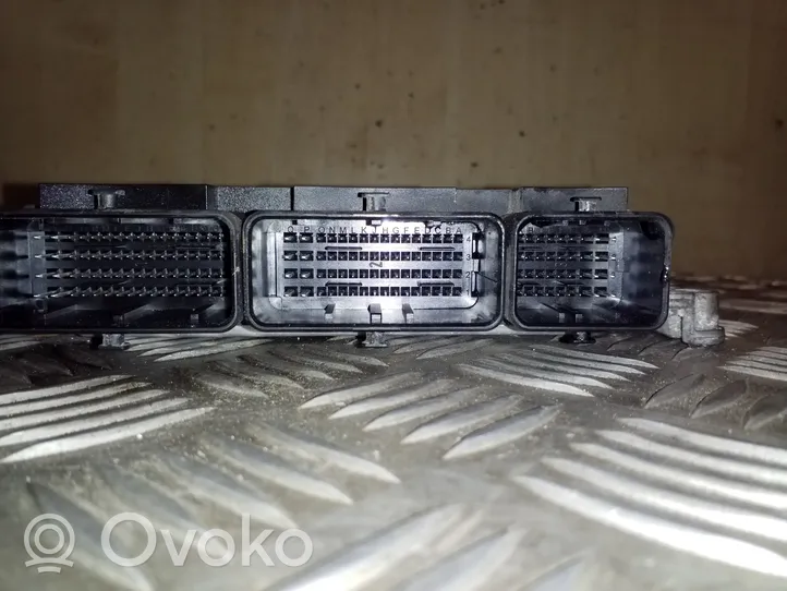 Nissan X-Trail T32 Sterownik / Moduł ECU 237104BE0D