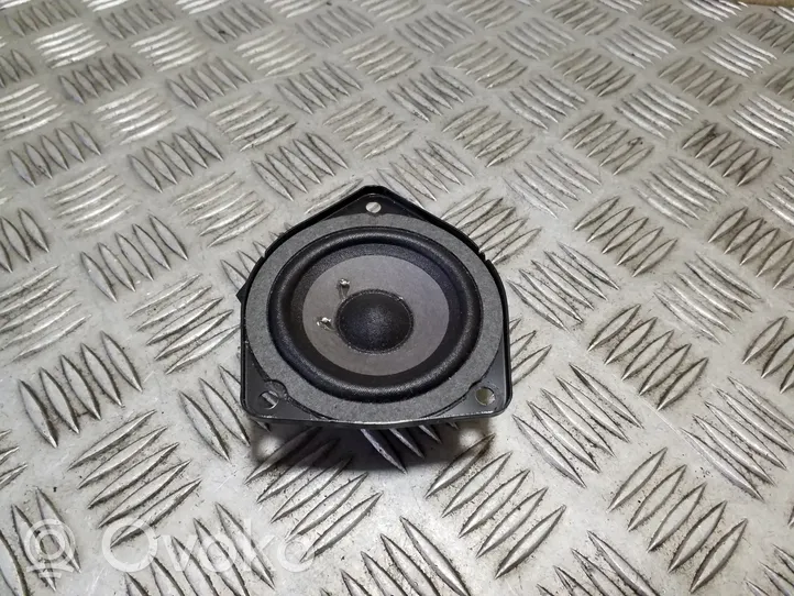 Porsche Cayenne (92A) Panel speaker 7PP035828D