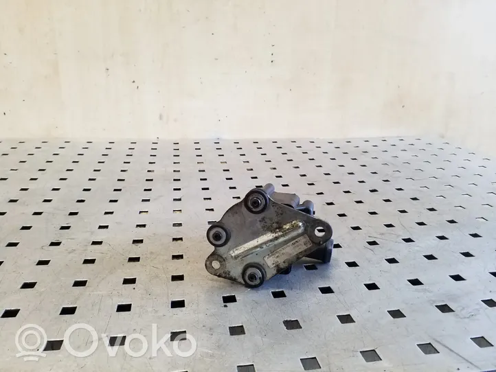 Volvo XC70 Pompe à eau de liquide de refroidissement 518705000