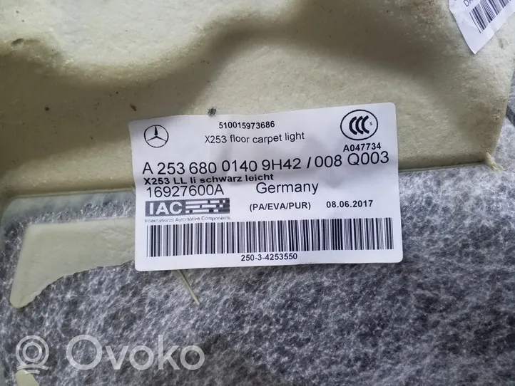 Mercedes-Benz GLC X253 C253 Etulattiamatto A2536800240