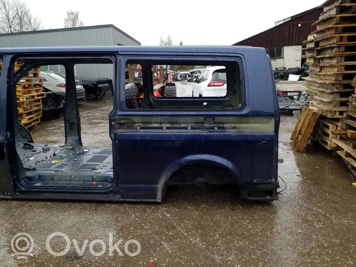 Volkswagen Transporter - Caravelle T5 Carrosserie quartier arrière 