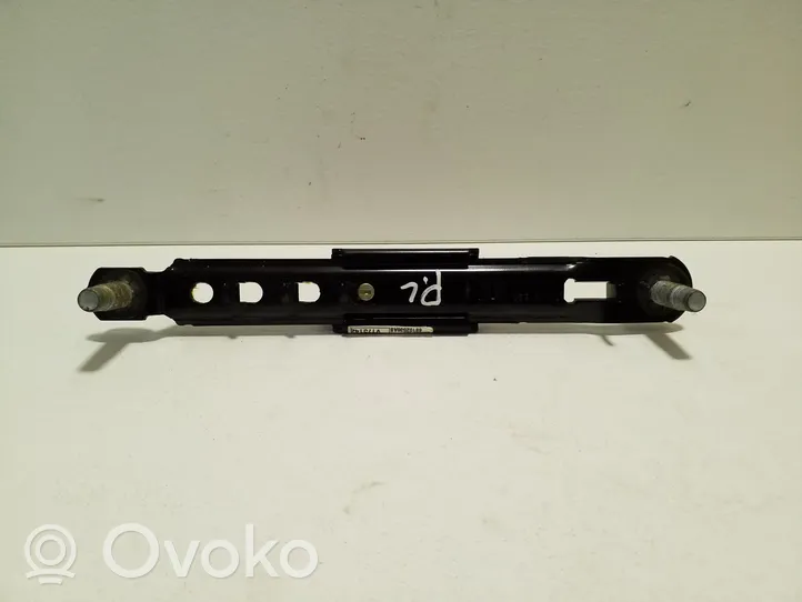 Jeep Cherokee Rail de réglage hauteur de ceinture de sécurité 68102536AB