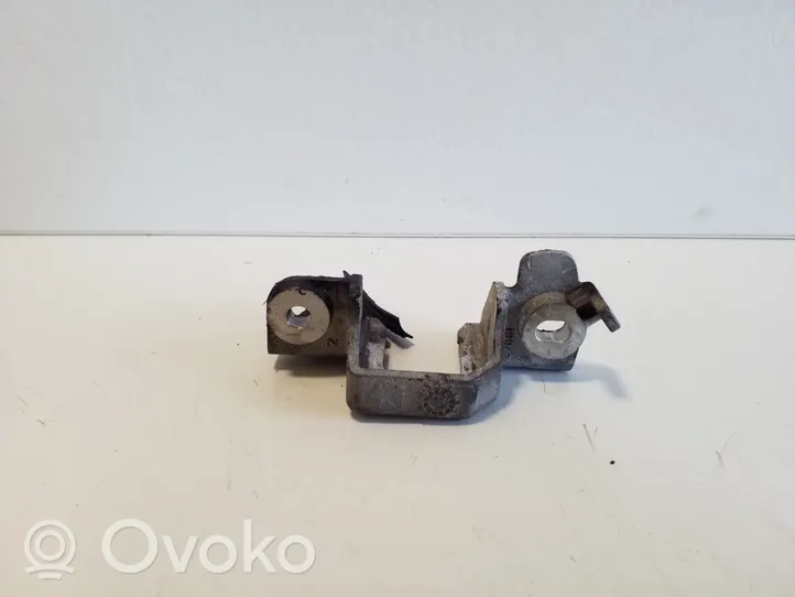 Jeep Cherokee Kita variklio skyriaus detalė 68102284AB