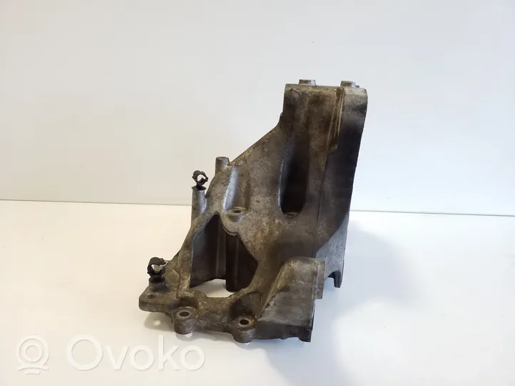 Jeep Cherokee Supporto della pompa del carburante 000552540020