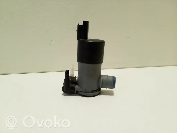 Nissan Qashqai J12 Pompe de lave-glace de pare-brise 9825893480