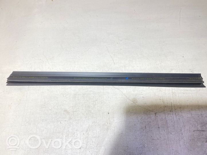 BMW 7 G11 G12 Joint / vitre de porte arrière 735552410