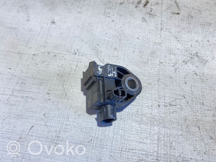 Mercedes-Benz C W205 Sensore d’urto/d'impatto apertura airbag A2139051300