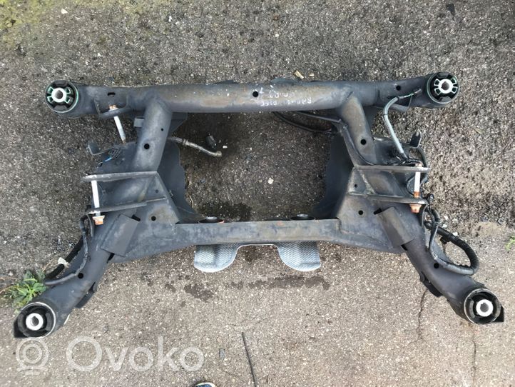 Land Rover Discovery Sport Berceau moteur LR134907