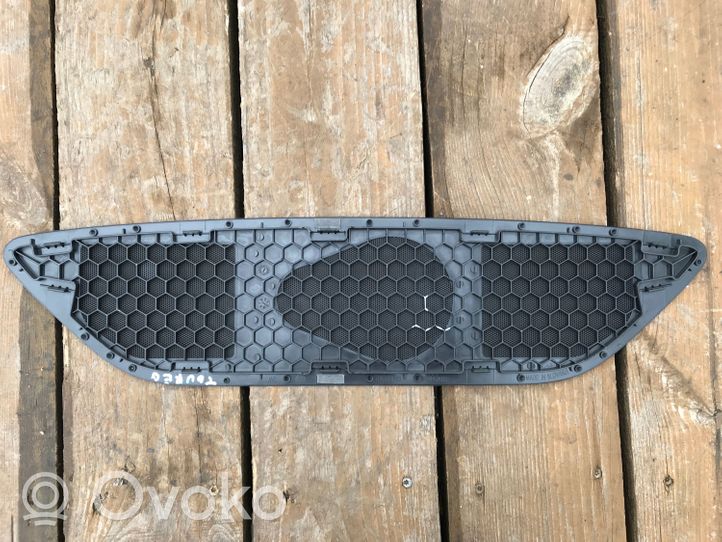 Volkswagen Touareg II Grilles/couvercle de haut-parleur latéral 7P6819153