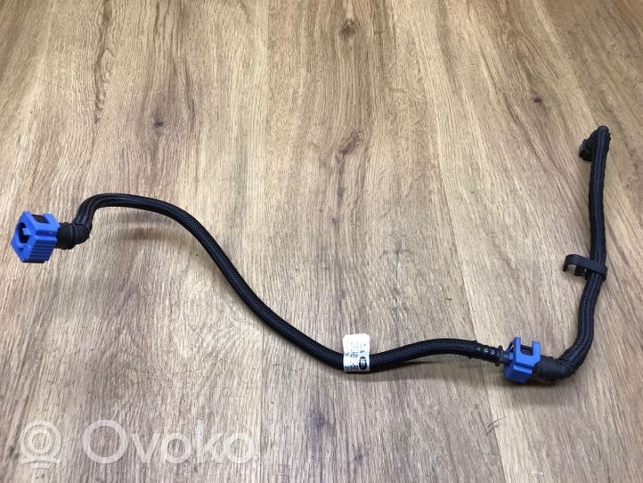 Land Rover Discovery 5 Tuyau d'alimentation conduite de carburant CPLA9312BD