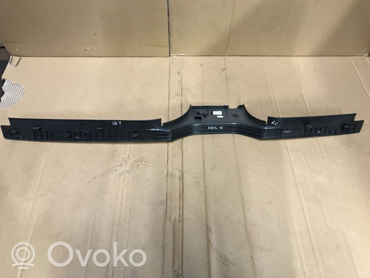 Land Rover Discovery 4 - LR4 Copertura del rivestimento del sottoporta anteriore CCRM42006A2