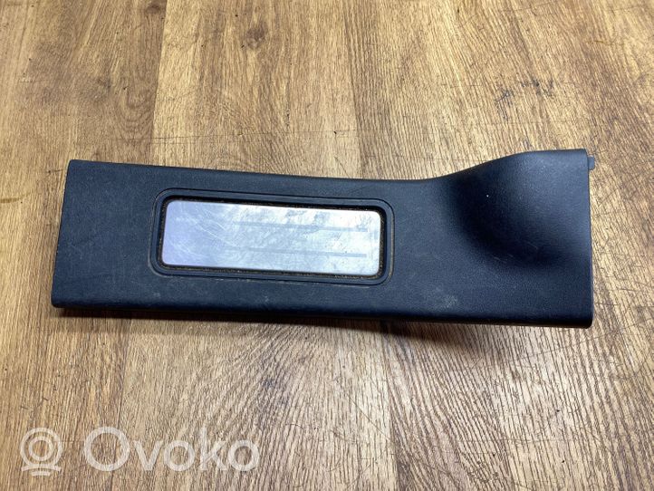 Land Rover Discovery 5 Rear sill trim cover HY3213245BC8