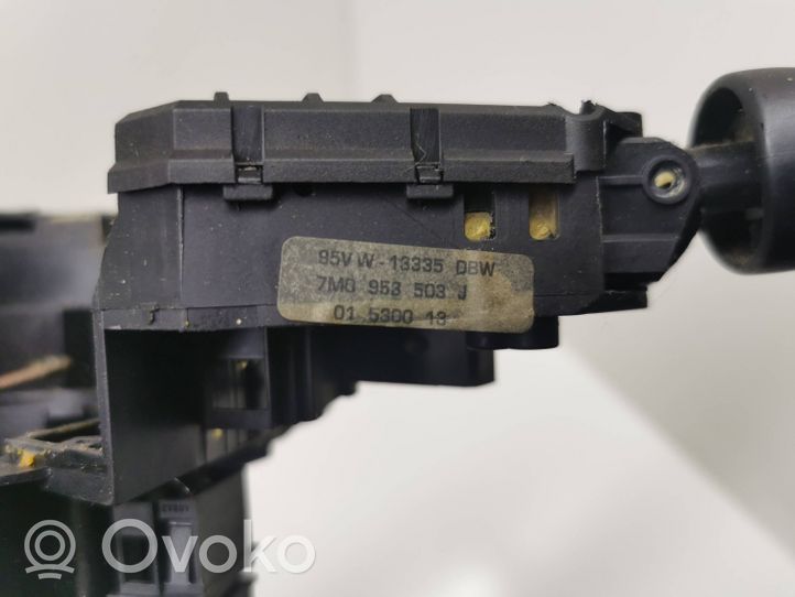 Ford Galaxy Manetka / Przełącznik kierunkowskazów wycieraczek 95VW13335DBW