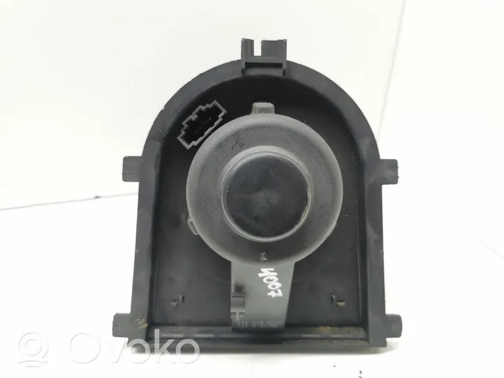 Volkswagen Golf IV Ventola riscaldamento/ventilatore abitacolo 1J1819021A