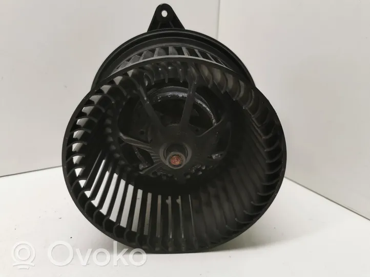 Ford Mondeo Mk III Mazā radiatora ventilators 6652A