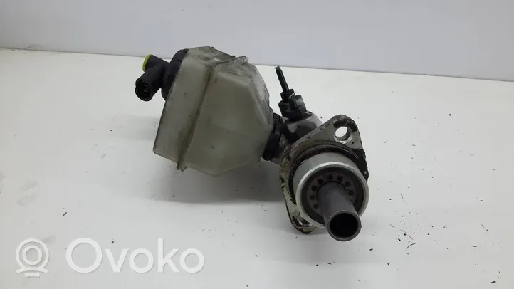 Renault Megane II Główny cylinder hamulca 7700436913