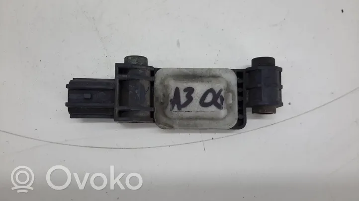 Audi A3 S3 A3 Sportback 8P Airbag deployment crash/impact sensor 8E0959651A