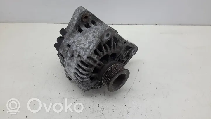 Renault Megane I Alternator TG11C055