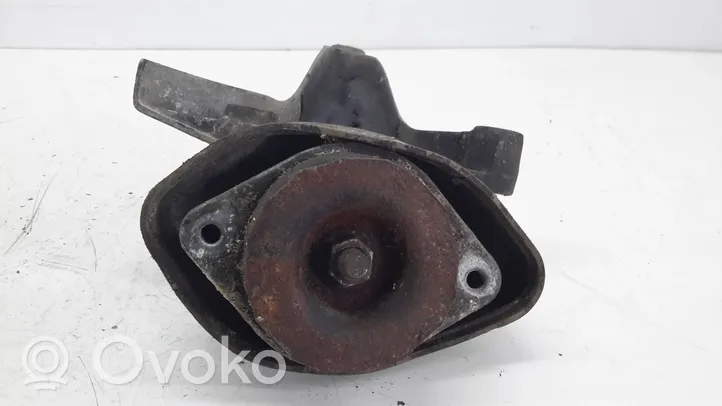 Volkswagen PASSAT B5 Engine mounting bracket 8D0399113AC