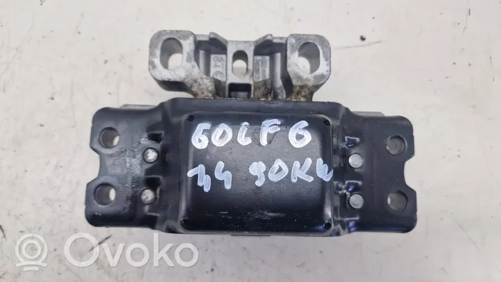 Volkswagen Golf VI Supporto di montaggio del motore 1K0199555