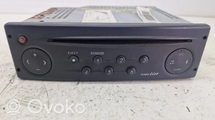 Renault Laguna II Radio/CD/DVD/GPS-pääyksikkö 8200247962