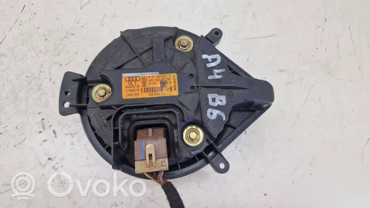 Audi A4 S4 B6 8E 8H Pulseur d'air habitacle 8E1820091E