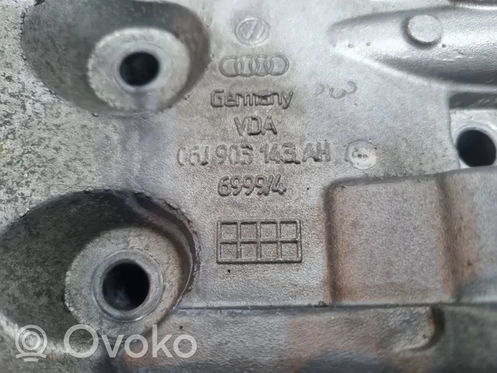 Volkswagen Golf VI Support de filtre à huile 06J903143AH