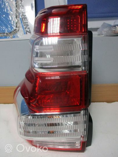 Toyota Land Cruiser (J150) Lampa tylna 