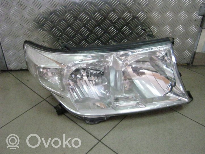 Toyota Land Cruiser (J200) Phare frontale 